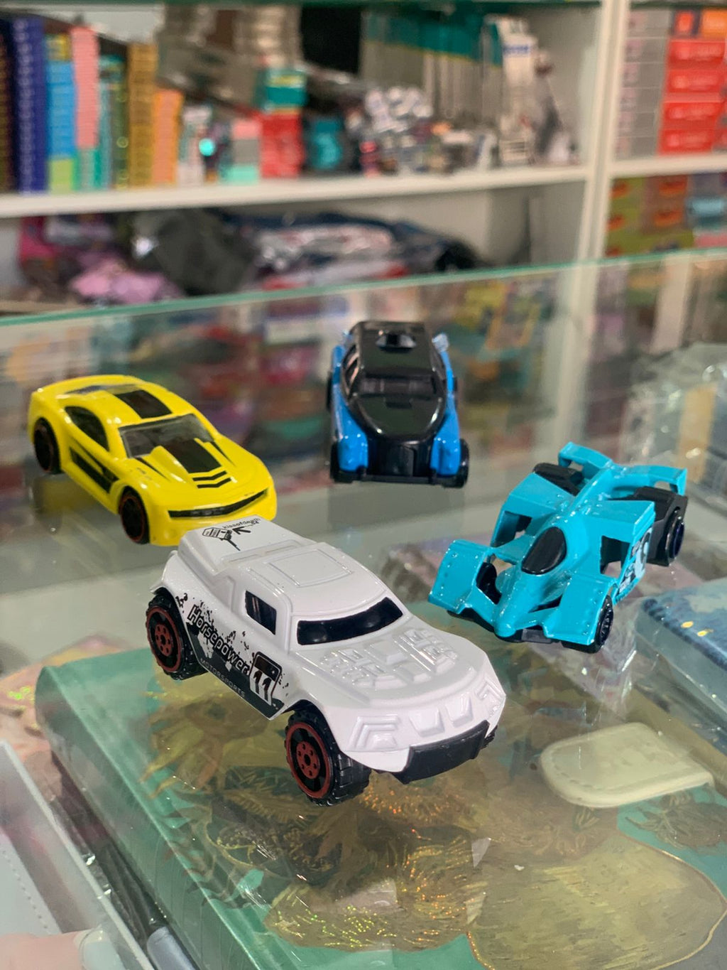 Hot Wheel Toy Car Set of 4.