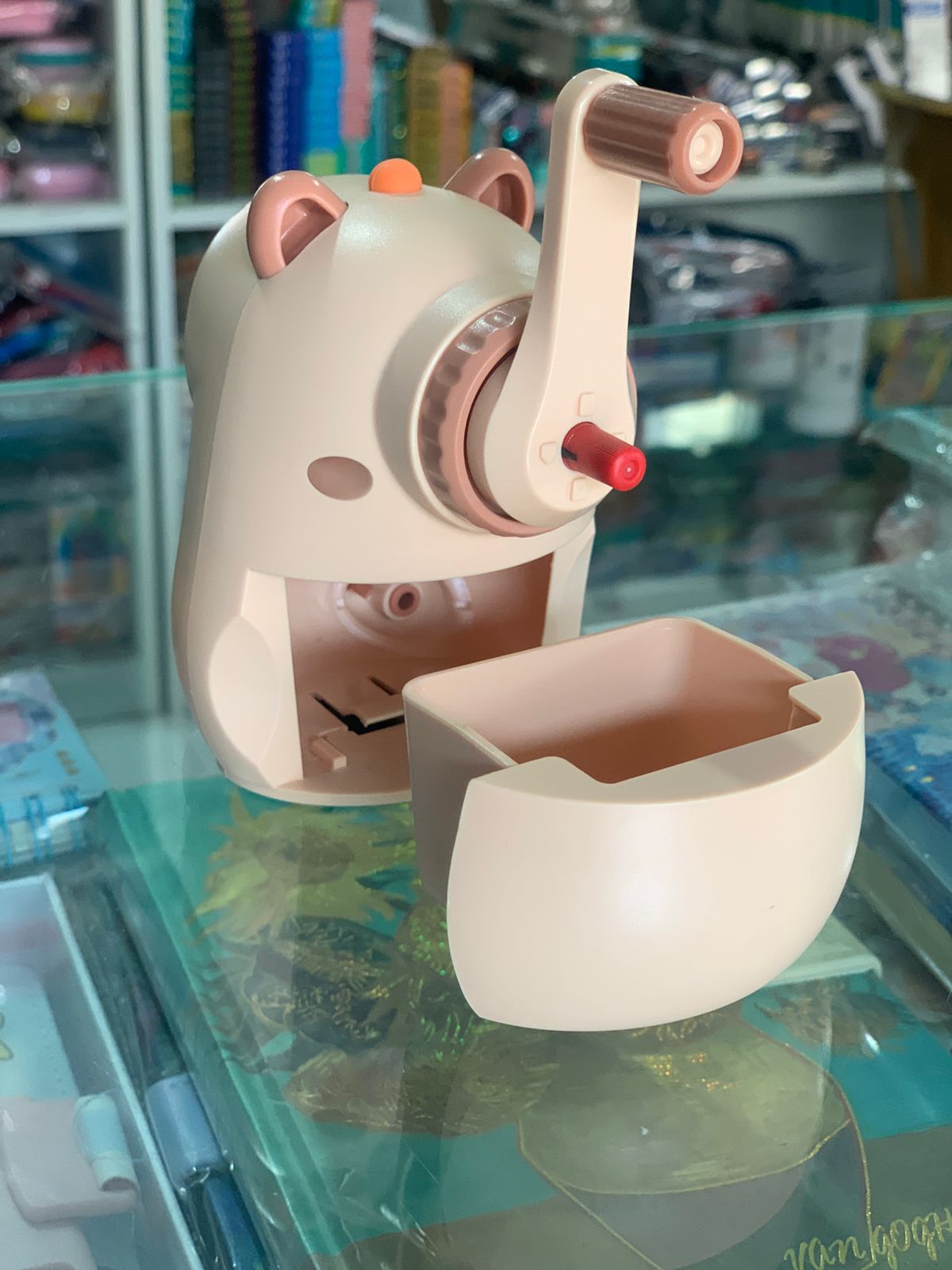 Pencil Sharpener, Cartoon Animal Manual Adjustable Pencil Sharpener with Crank and Container for Children's Office School Classroom Stationery Gift for Kids (Capybara Sharpener)