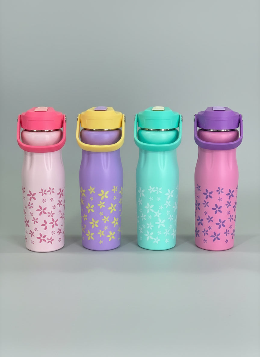 🌸 Floral Insulated Straw Bottle – Stay Hydrated in Style