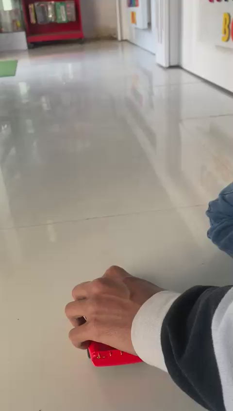 1:28 DIE- CAST Metal Car